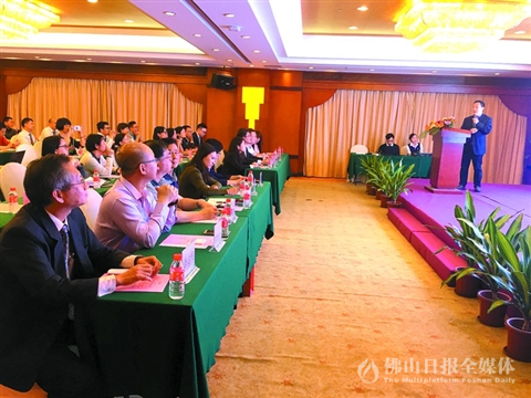 经济学者建言佛山企业:拓展国内市场 聚焦消费