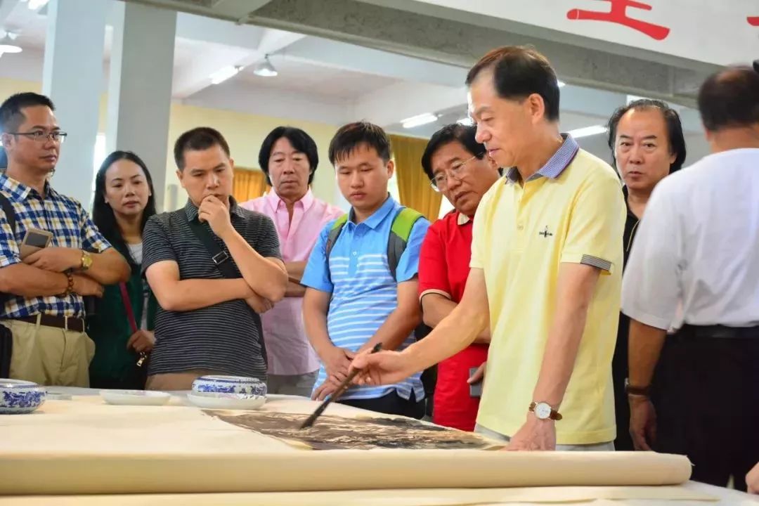 南海执信中学艺术生考取艺术名校探索