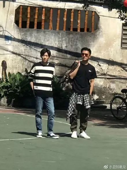 谢霆锋和张一山来佛山顺德了这次是为了